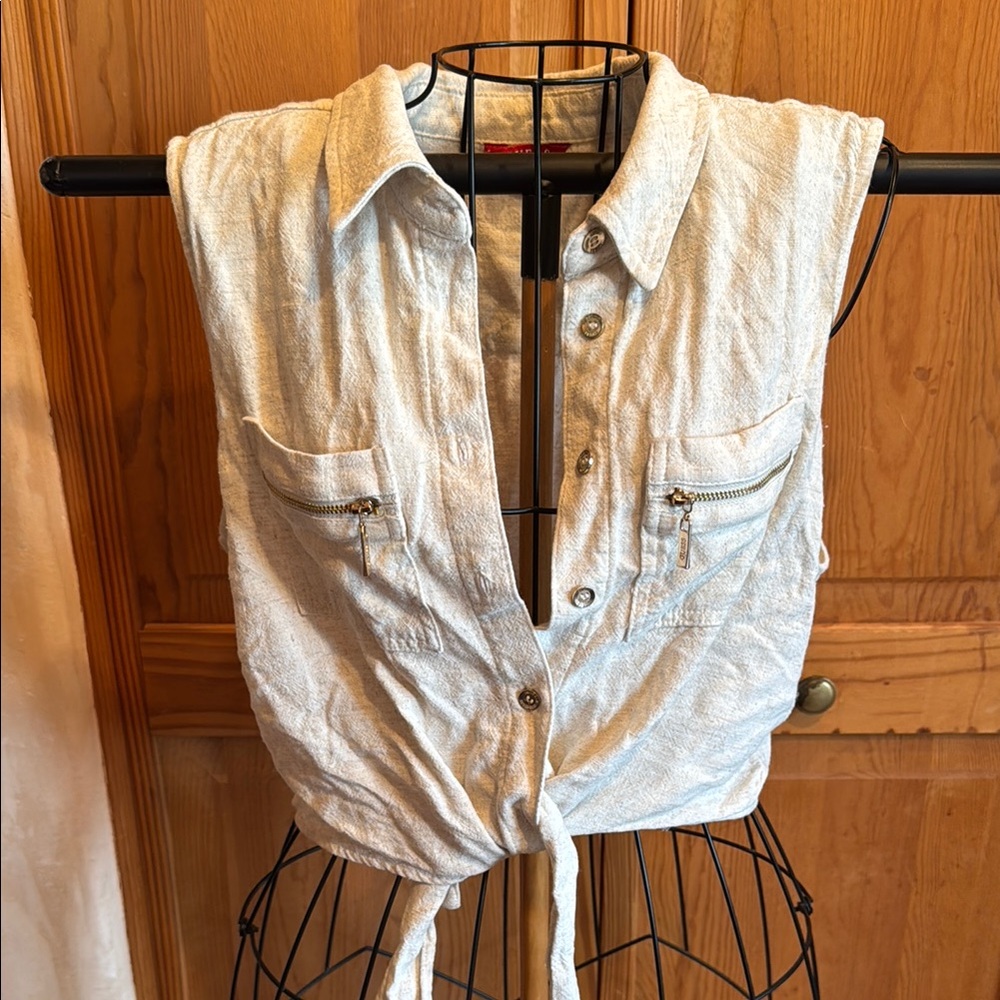 Guess linen top